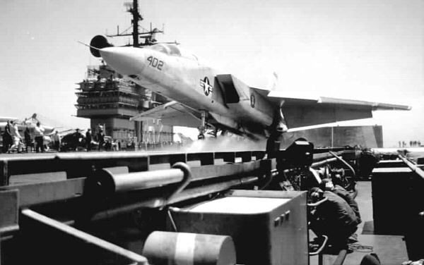 Mediterranean Sea - 24 Jun.68 *
RVAH-7 * RA-5C Vigilante Launches from port cat.