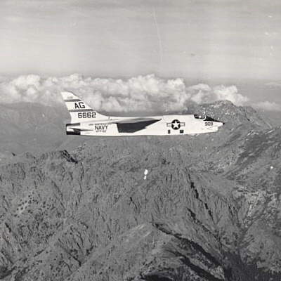 F8U-1P